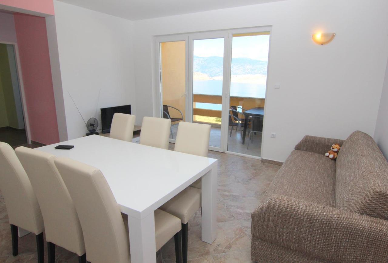 Apartments Ljubic Паг Екстериор снимка